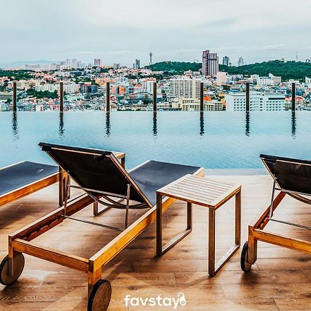 Favstay - The Base Central Pattaya Exteriér fotografie