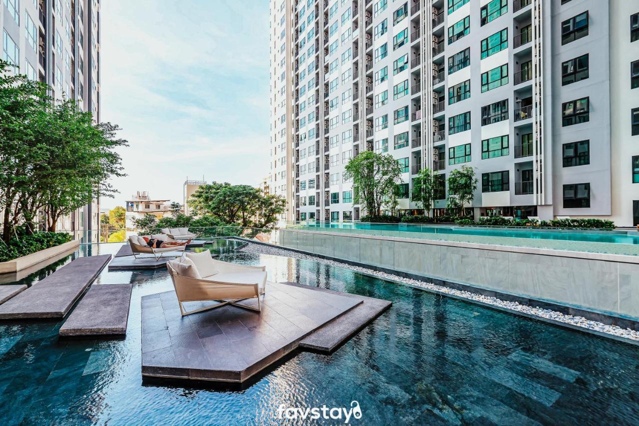 Favstay - The Base Central Pattaya Exteriér fotografie