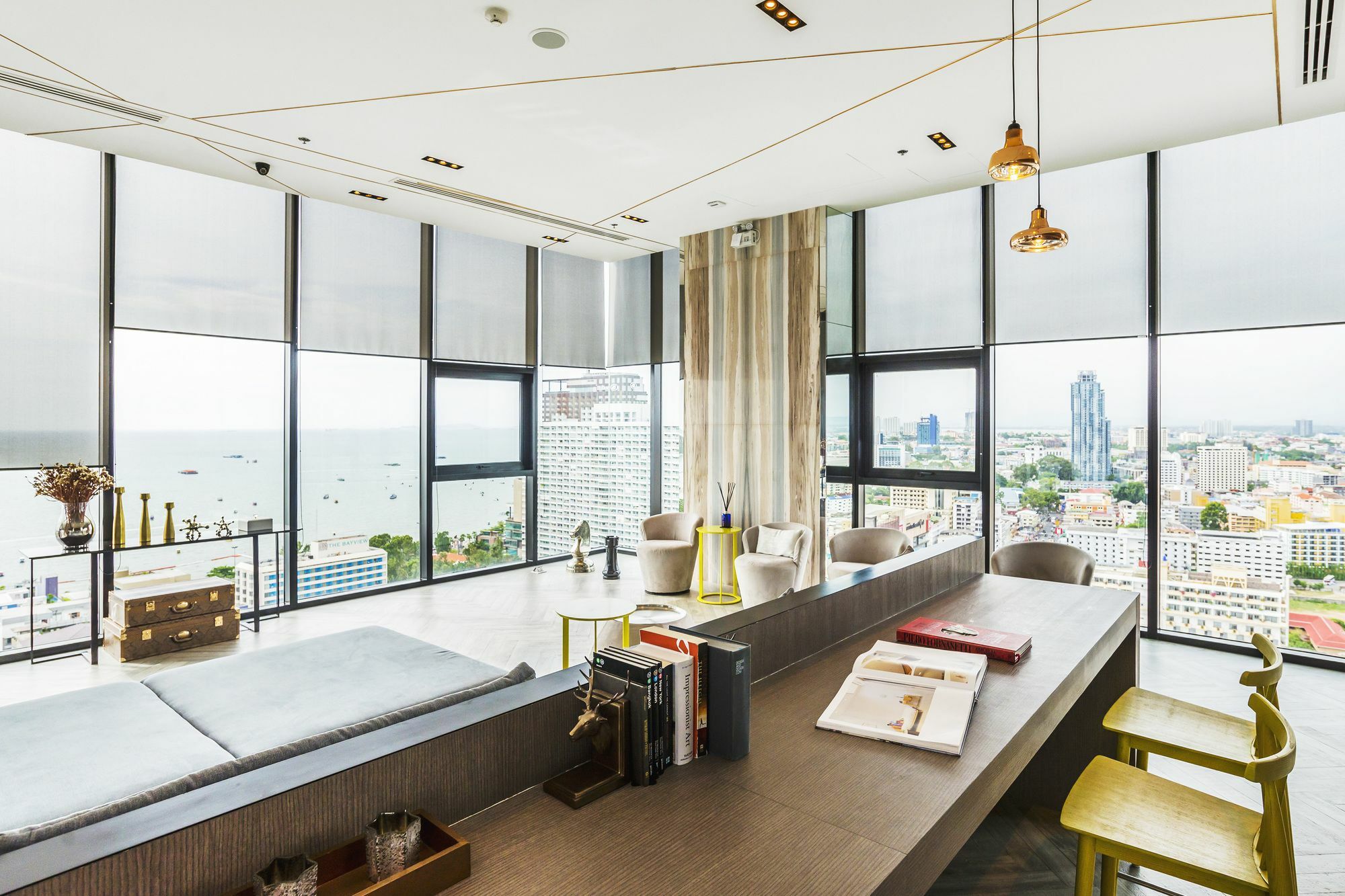 Favstay - The Base Central Pattaya Exteriér fotografie